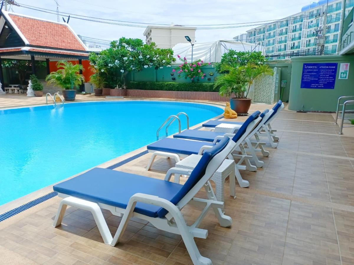 Suppamitr Villa Hotel Pattaya Exterior photo