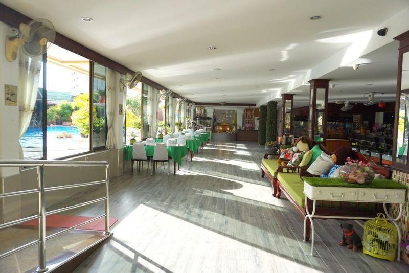 Suppamitr Villa Hotel Pattaya Exterior photo